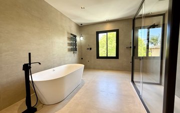 Property slide 20