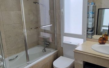 Property slide 20