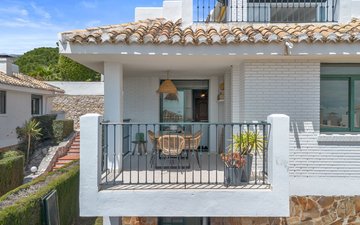 Property slide 21