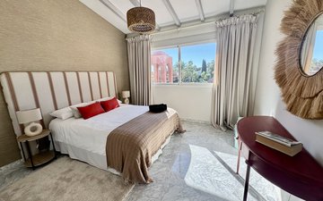 Property slide 17