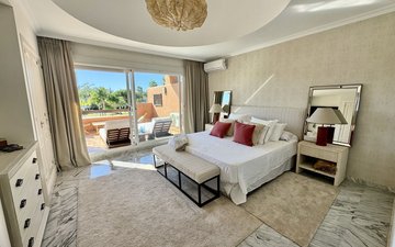 Property slide 19