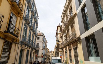 Property slide 15