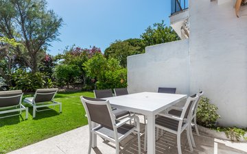 Property slide 14