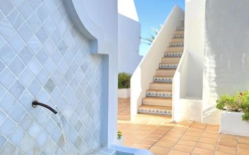 Property slide 4