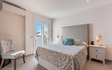 Property slide 14