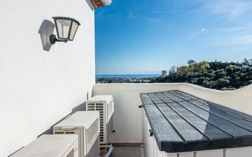 Property slide 17