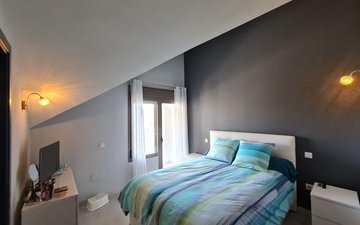 Property slide 19