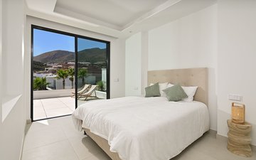 Property slide 17