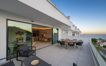 Property slide 25