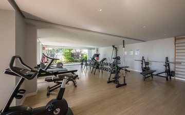 Property slide 43