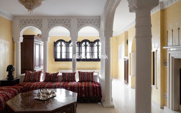 Property slide 17