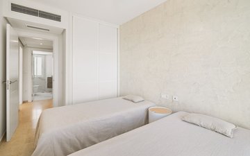 Property slide 22