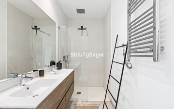 Property slide 22