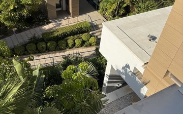Property slide 22