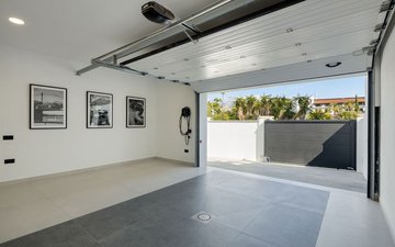 Property slide 34