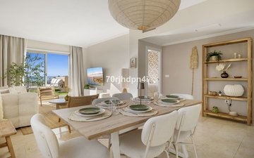 Property slide 32