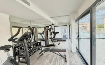 Property slide 28