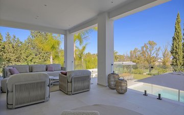 Property slide 104