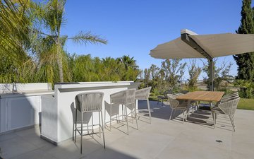 Property slide 106