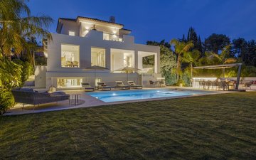 Property slide 116
