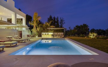 Property slide 117