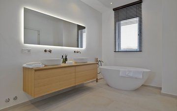 Property slide 17