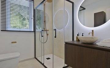 Property slide 31