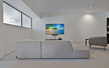 Property slide 48