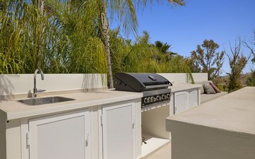 Property slide 76