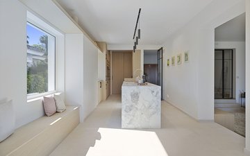Property slide 87