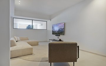 Property slide 92