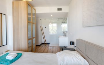 Property slide 21
