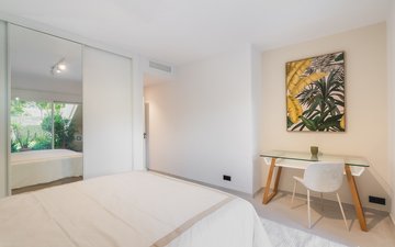 Property slide 22