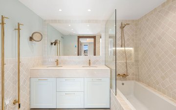 Property slide 18