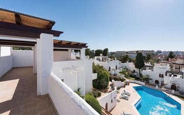 Property slide 23