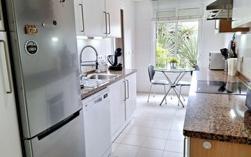 Property slide 16