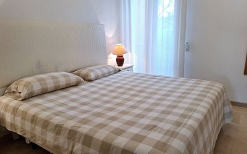Property slide 21