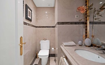 Property slide 24