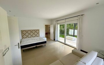 Property slide 7
