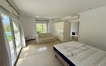 Property slide 8