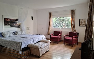Property slide 7