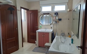 Property slide 8