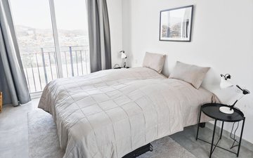 Property slide 18