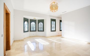 Property slide 22