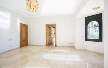 Property slide 23