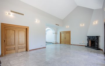 Property slide 34