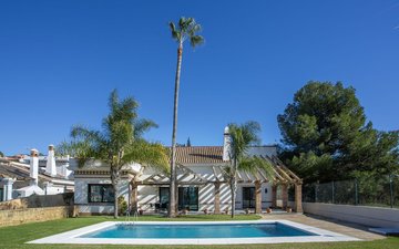 Property slide 40
