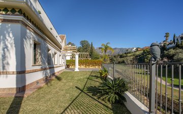 Property slide 5