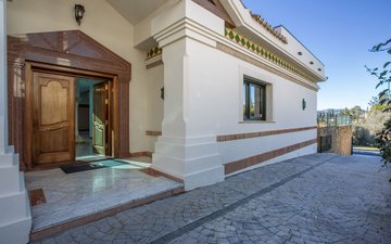 Property slide 8