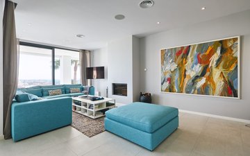 Property slide 17